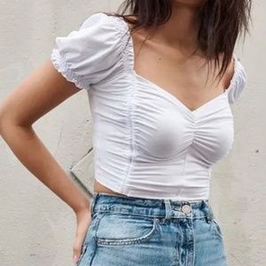 YesStyle White Puff Sleeve Crop Top